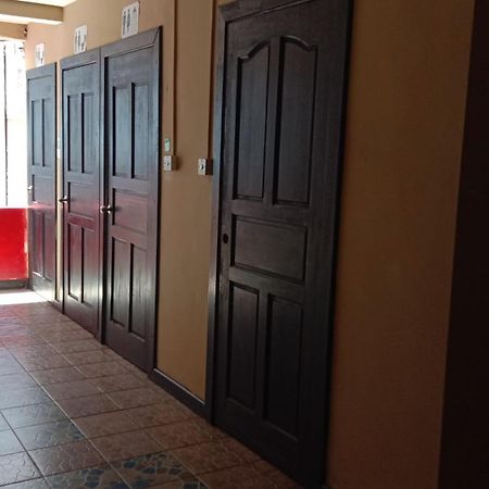 Tabin Lodge Budget Stay 拉哈达图 外观 照片