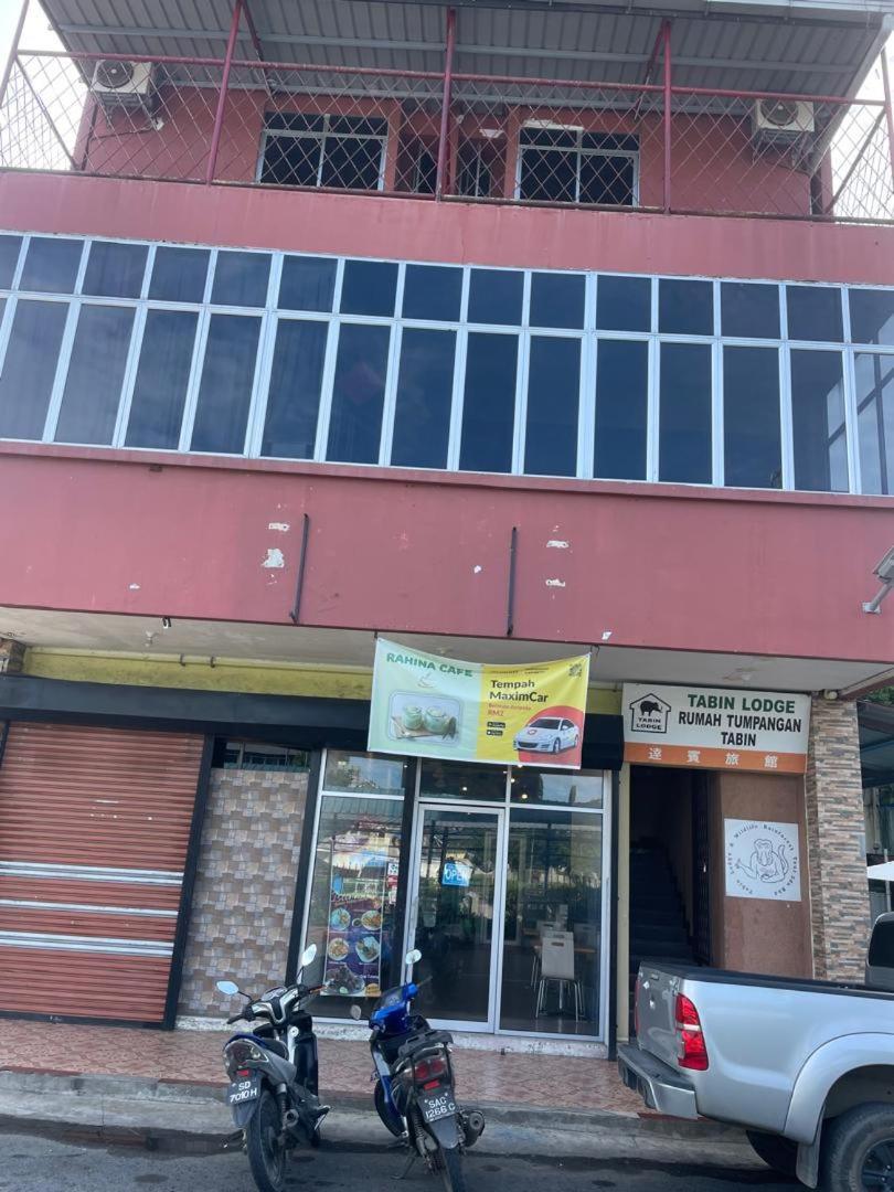 Tabin Lodge Budget Stay 拉哈达图 外观 照片