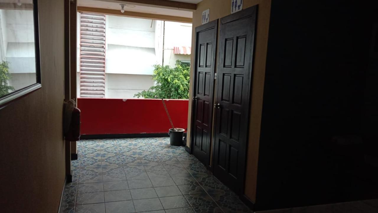 Tabin Lodge Budget Stay 拉哈达图 外观 照片