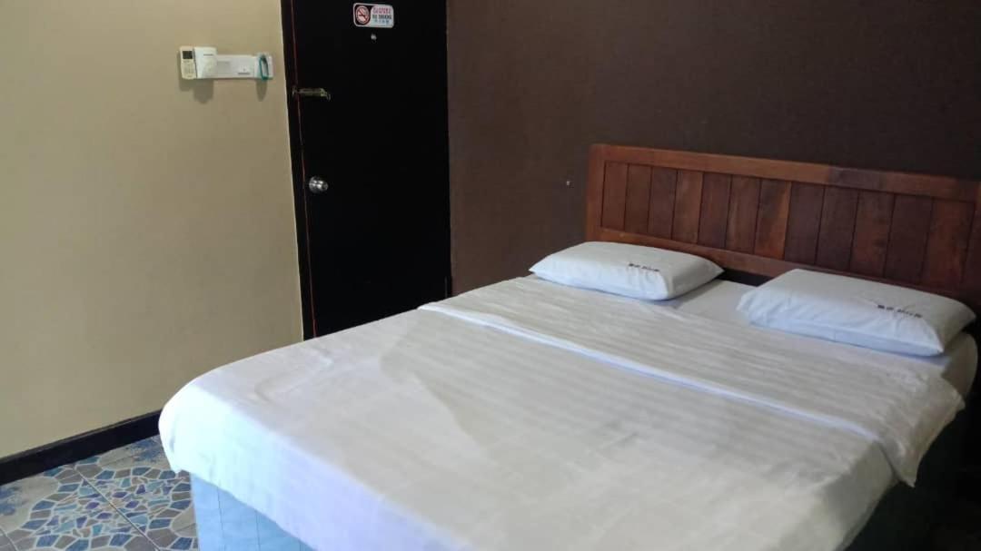 Tabin Lodge Budget Stay 拉哈达图 外观 照片