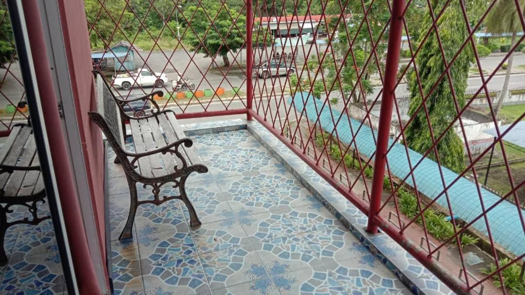 Tabin Lodge Budget Stay 拉哈达图 外观 照片
